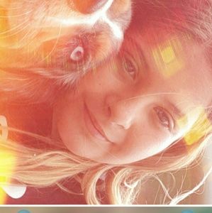 Meet your Posher, Bree